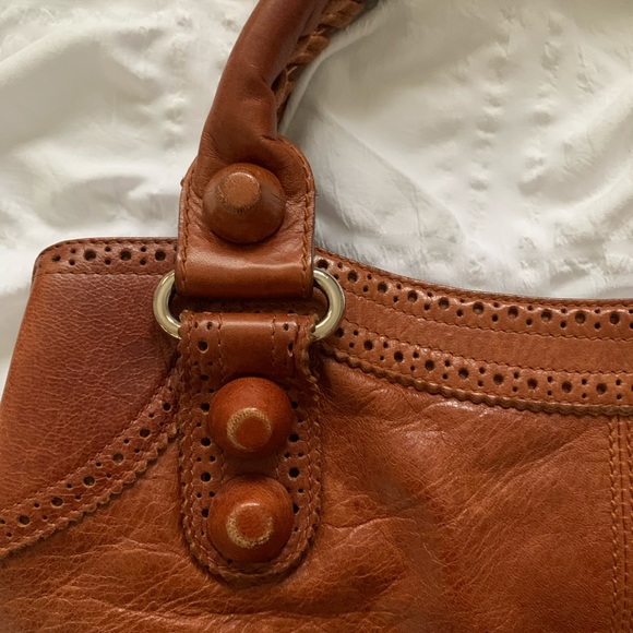 Balenciaga Brown Leather Brief. Size: 16.5”Wx14”Hx3”D. Handle drop: 5.5” - Picture 13 of 16